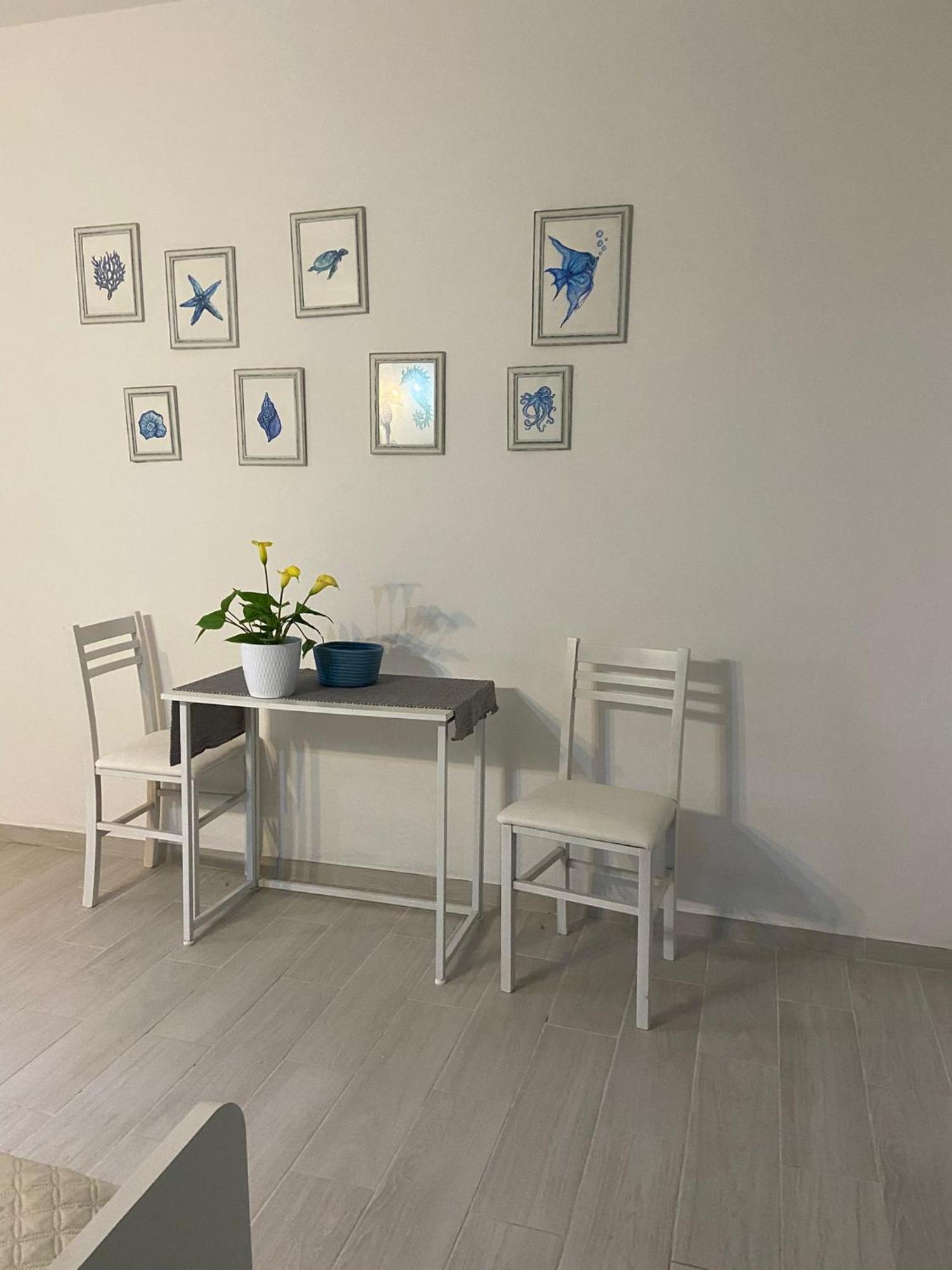 Casa Smeralda: Con Giardino E Vicino Al Mare Punta Molara Bagian luar foto