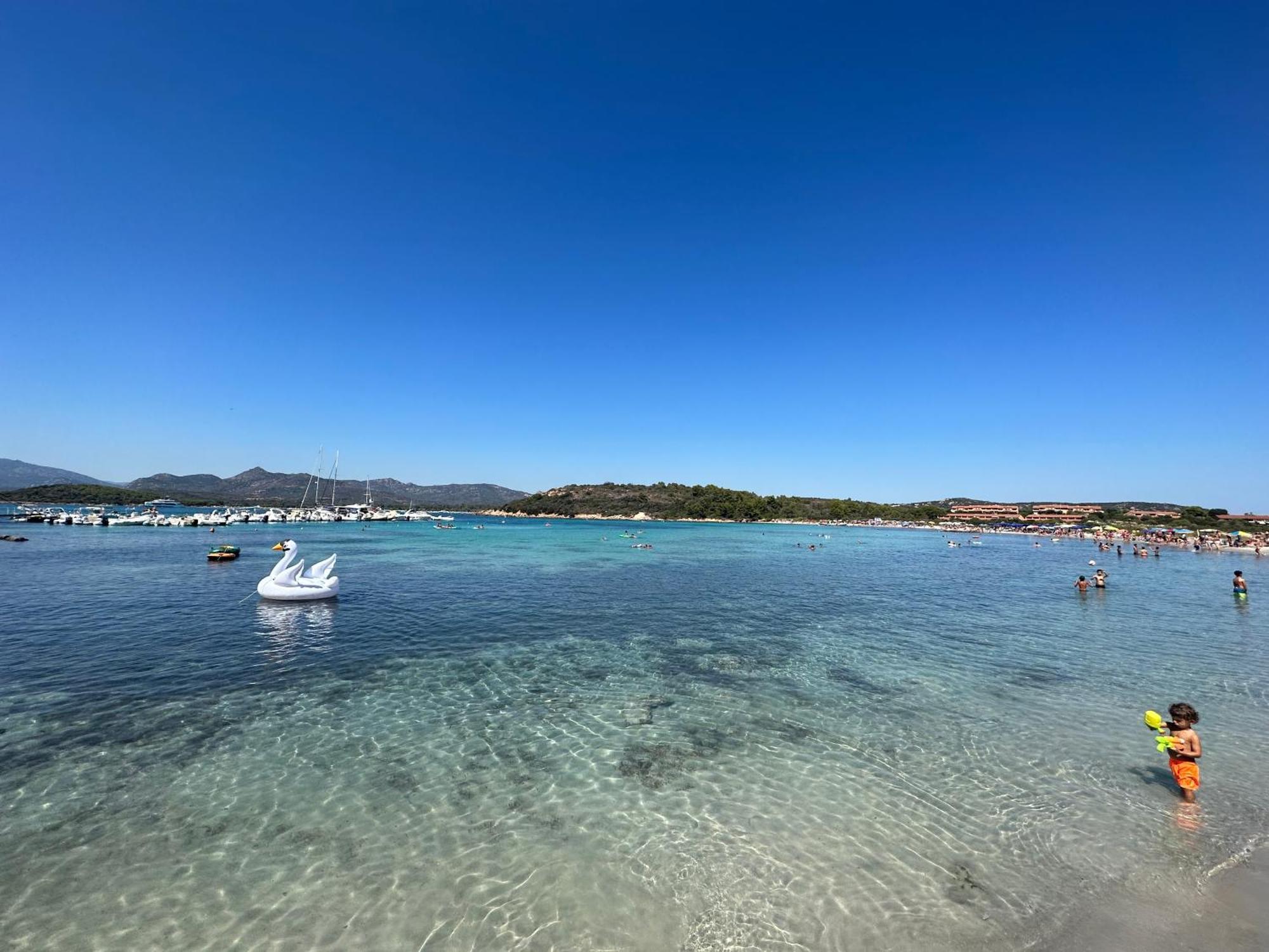 Casa Smeralda: Con Giardino E Vicino Al Mare Punta Molara Bagian luar foto